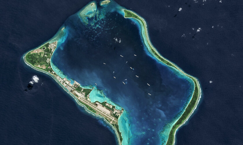 Le Royaume-Uni cède à l’île Maurice la souveraineté sur l’archipel des Chagos, après des années de négociations