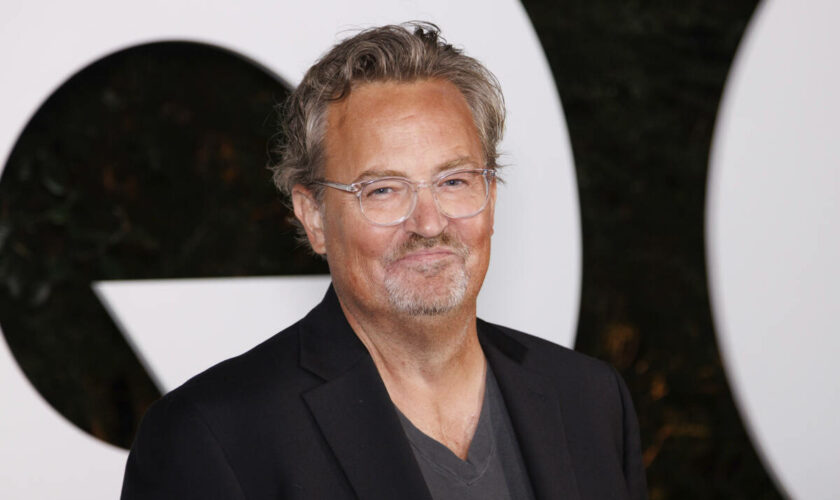 Mort de Matthew Perry : un médecin lié à la mort de la star de « Friends » plaide coupable