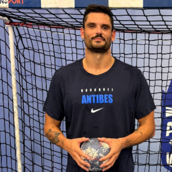 Florent Manaudou se remet au handball (mais n’arrête pas la natation)