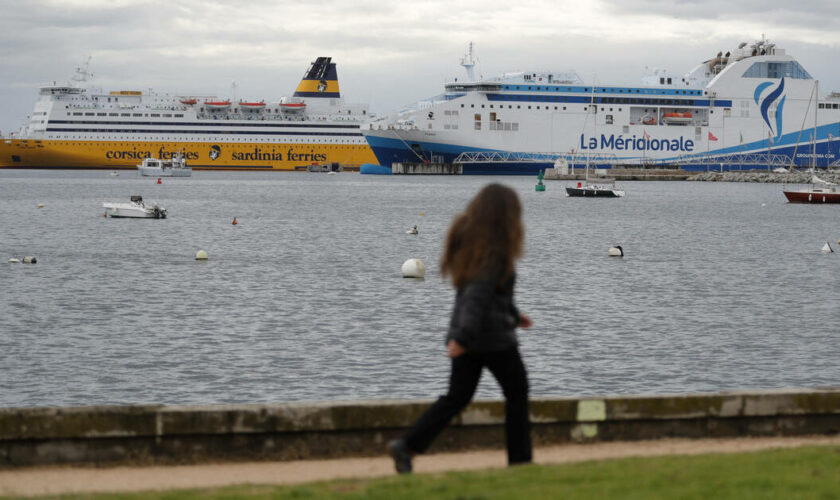 En Corse, les ports et les aéroports bloqués par un mouvement social spontané