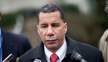 Former New York Gov. David Paterson, stepson attacked by group of suspects while walking dog: Report