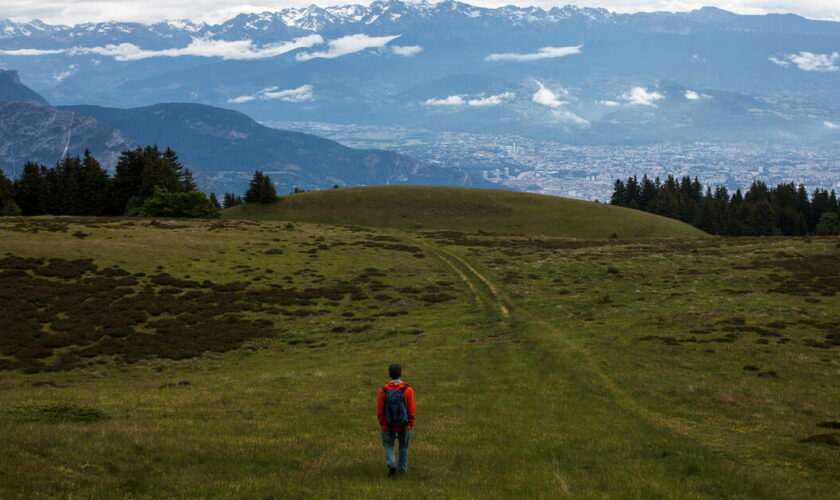 Pour les stations de montagne, «la diversification doit aussi être une réduction de la dépendance au tourisme»