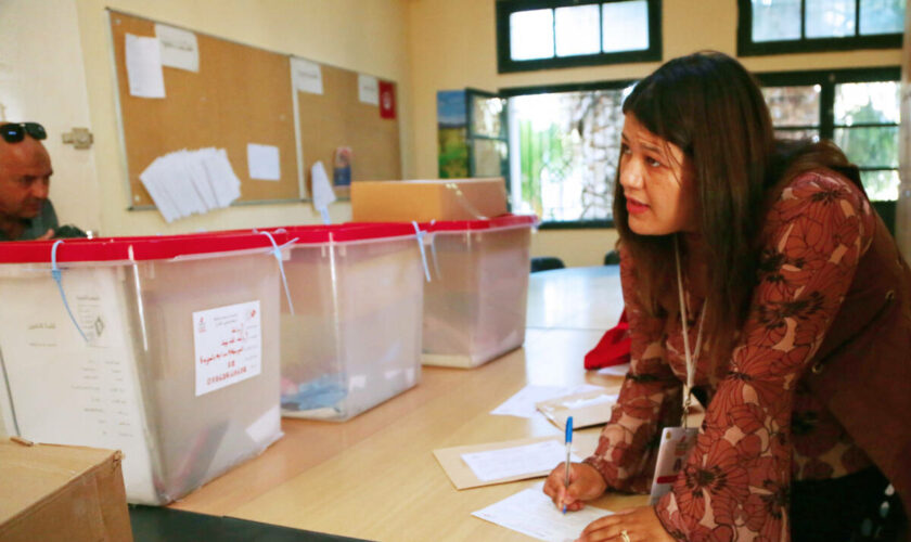 « L’abstention s’annonce forte » : en Tunisie, début d’une présidentielle sans enthousiasme où Kais Saïed part favori