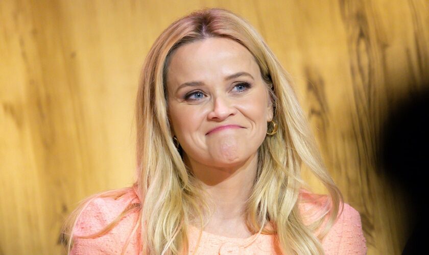 Reese Witherspoon 'found' her voice as a single mother: 'No one's coming to help'