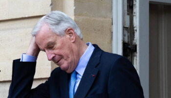 Hausse des impôts : Barnier augmente une taxe de 40%, tous les Français vont devoir la payer