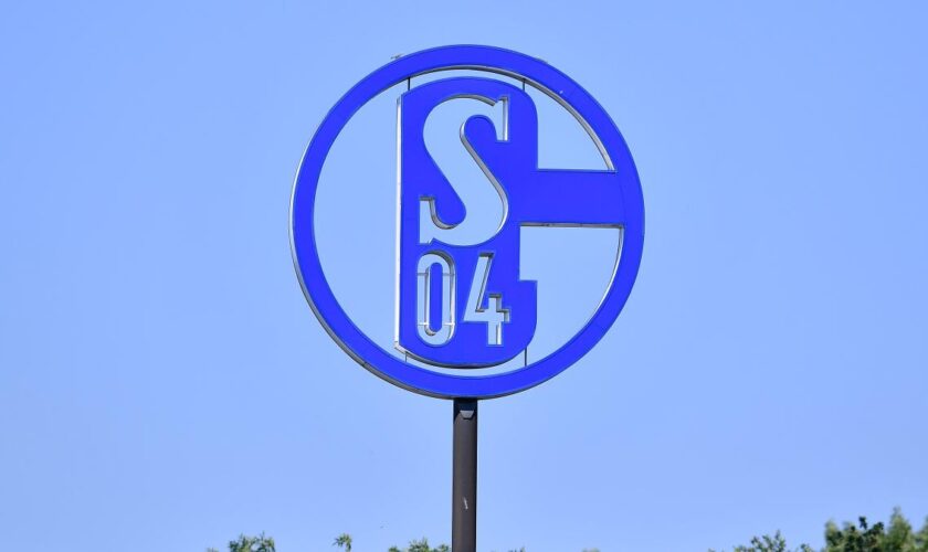 Name eh unwichtig – Schalke-Trainer werden durchnummeriert