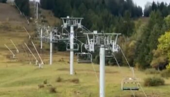 En Isère et dans les Alpes-de-Haute-Provence, deux stations de ski contraintes de fermer leurs portes