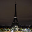 Attaque du 7-octobre : un an après, la Tour Eiffel change de méthode pour rendre hommage aux victimes