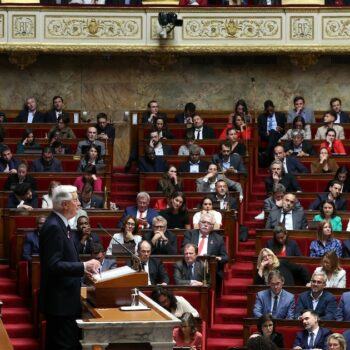 Le Premier ministre Michel Barnier devant l'Assemblée nationale lors de sa déclaration de politique générale, le 1er octobre 2024 à Paris