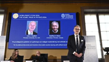 John J. Hopfield et Geoffrey E. Hinton reçoivent le prix Nobel de physique 2024.