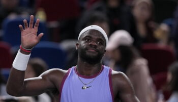 "Va te faire ***...", Tiafoe pète un câble contre un arbitre et risque une lourde suspension, la vidéo