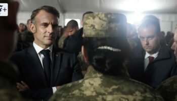 Kampfausbildung: Macron trifft ukrainische Soldaten in Frankreich