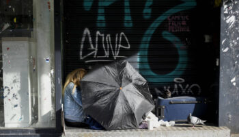 Femmes sans abri : « Au bout d’un an passé à la rue, 100 % d’entre elles ont subi un viol »