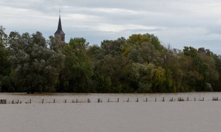 EN DIRECT - Dépression Kirk : la Seine-et-Marne en vigilance rouge pour risque de crue, 6 départements en vigilance orange