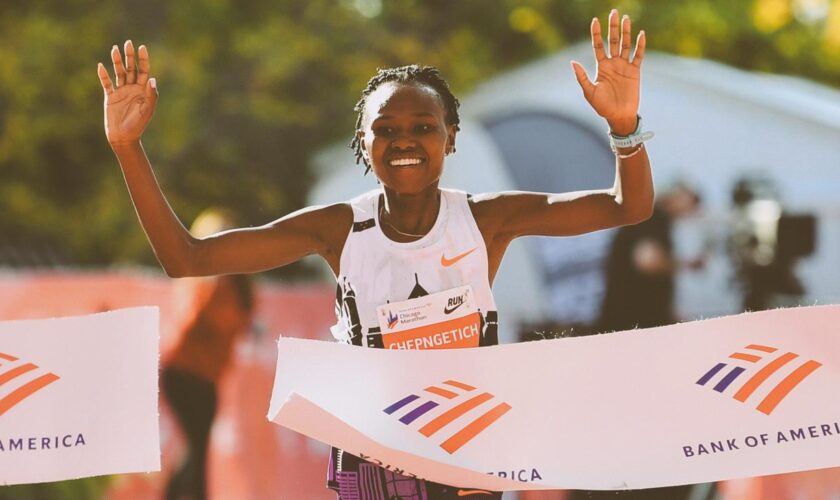 Leichtathletik: Kenianerin Ruth Chepngetich stellt in Chicago Marathonweltrekord auf