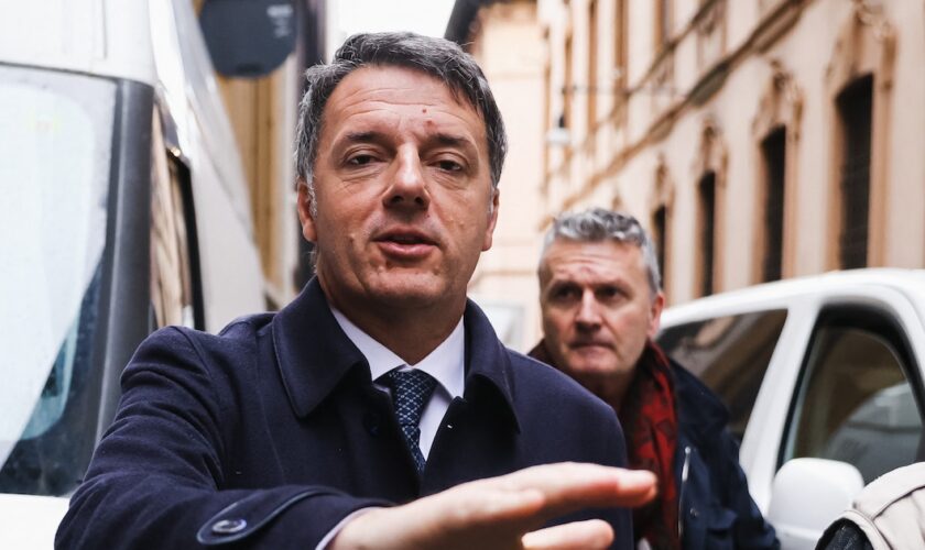 Matteo Renzi participe à un rassemblement au Circolo Filologico Milanese à Milan, en Italie, le 29 février 2024.