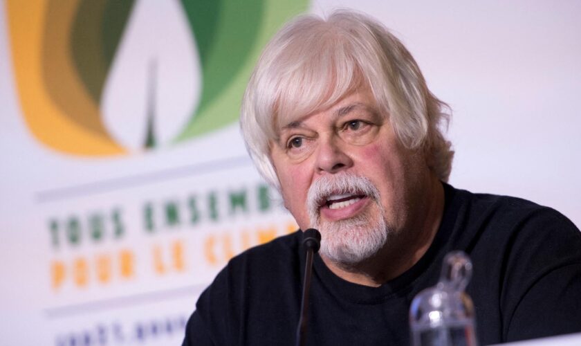 Paul Watson a demandé la nationalité française, après avoir demandé l’asile politique à Emmanuel Macron