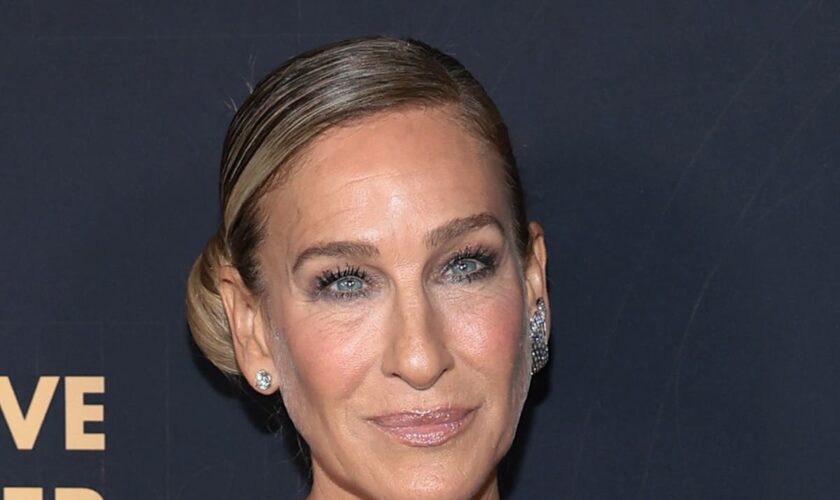 Sarah Jessica Parker shares presidential endorsement less than two weeks before 2024 election