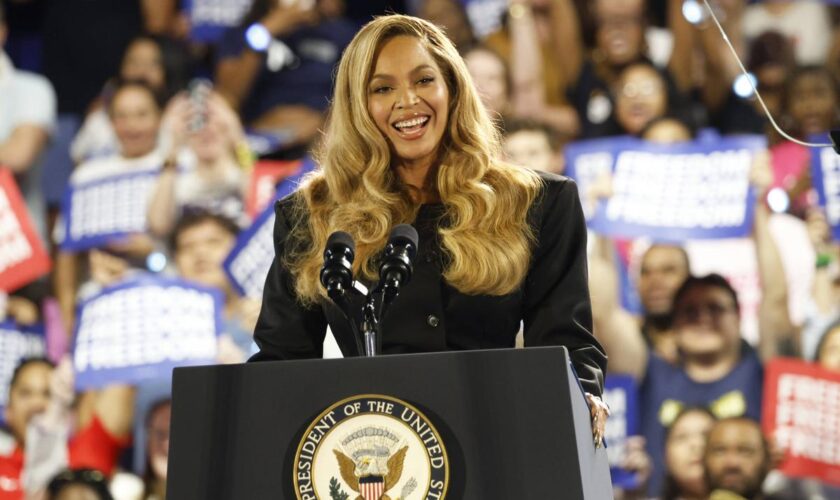 « Je suis ici en tant que mère » : Beyoncé aux côtés de Kamala Harris au Texas pour défendre le droit à l’IVG