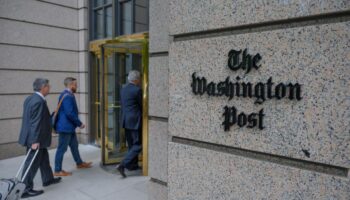 Election américaine : défiance et inquiétude après le refus du « Washington Post » de soutenir un candidat