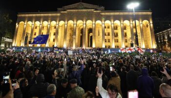 En Géorgie, des milliers de manifestants dans la rue contre les législatives « volées »