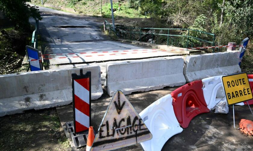 Dans le Var, près de 600  personnes bloquées après l’effondrement d’un pont : «Pour l’instant, j’ai de quoi manger et boire»