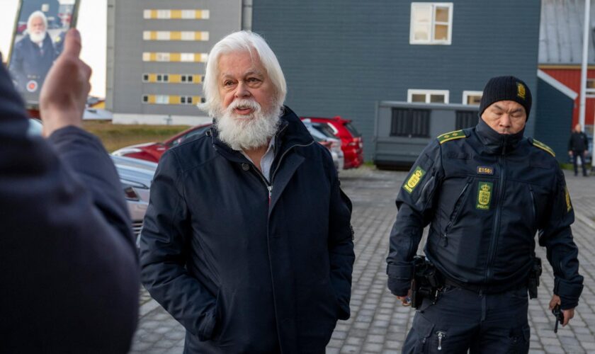 Paul Watson, depuis sa prison au Groenland, raconte les « joies » qui viennent adoucir sa détention