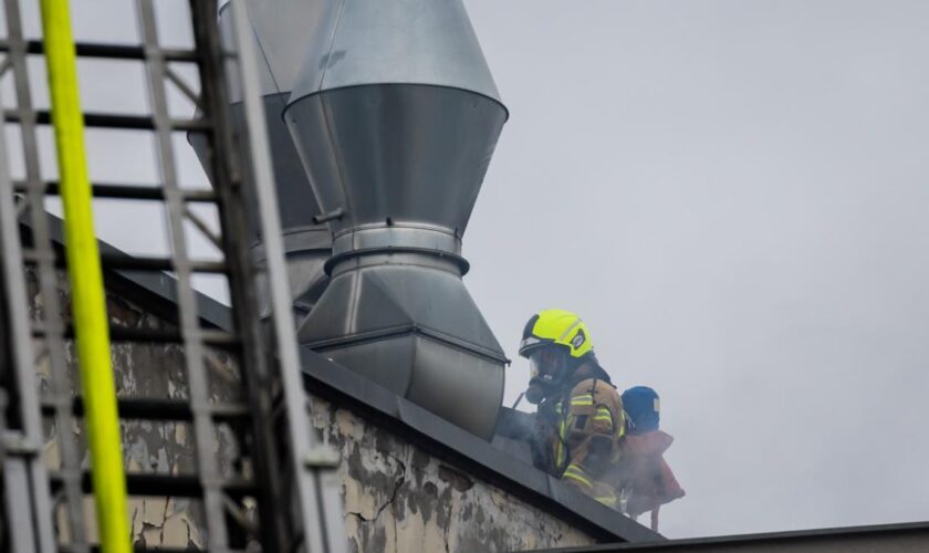 „Massenanfall von Verletzten“ – Großeinsatz der Feuerwehr im Zentrum Berlins