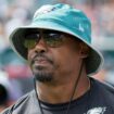 NFL legend Brian Dawkins reflects on marching in 5K with US veterans for suicide prevention: 'Honor for me'