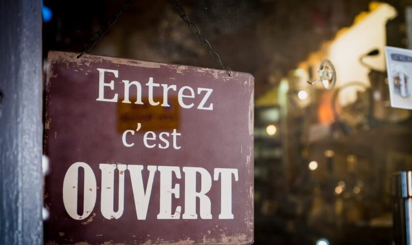 Magasins ouverts le 1er novembre 2024 : ces commerces qui ne ferment pas à la Toussaint