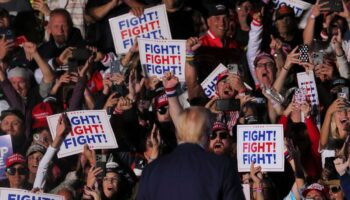 À Butler, les supporters de Trump saluent son « cran »