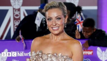 Amy Dowden rushed to hospital during Strictly show