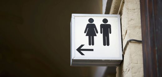 Arbeitszeiterfassung: Schweizer Uhrenhersteller bezahlen Toilettenzeit nicht - ist das legal?