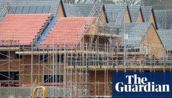 Barratt’s £2.5bn takeover of Redrow given go-ahead by UK regulator