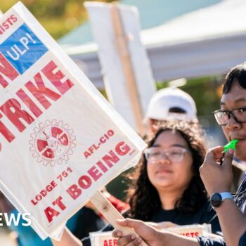 Boeing withdraws 30% pay rise offer to striking staff