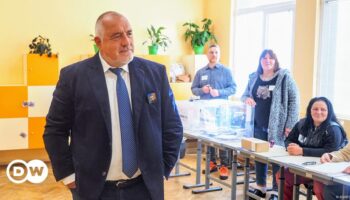 Bulgaria: Voting ends, conservatives lead in exit poll