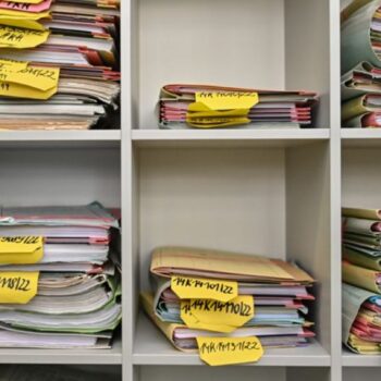 Schafft das Gesetz gegen Diskriminierung noch mehr Bürokratie? Foto: Patrick Pleul/dpa