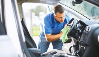 Car cleaning expert praises £1.35 B&M product that leaves motors sparkling