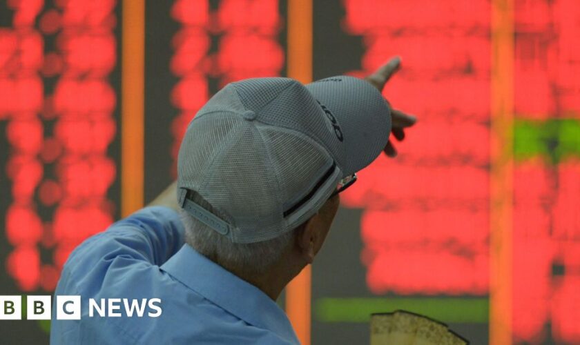 Chinese stocks jump after Golden Week break