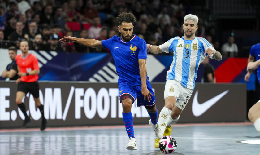 DIRECT. Coupe du monde de futsal : l'Ukraine prend les devants contre les Bleus (1-0)