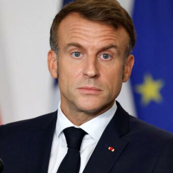 Destitution d’Emmanuel Macron : la proposition de LFI examinée par la commission des Lois