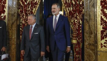 El Gobierno fuerza un viaje de Felipe VI a Jordania en pleno conflicto