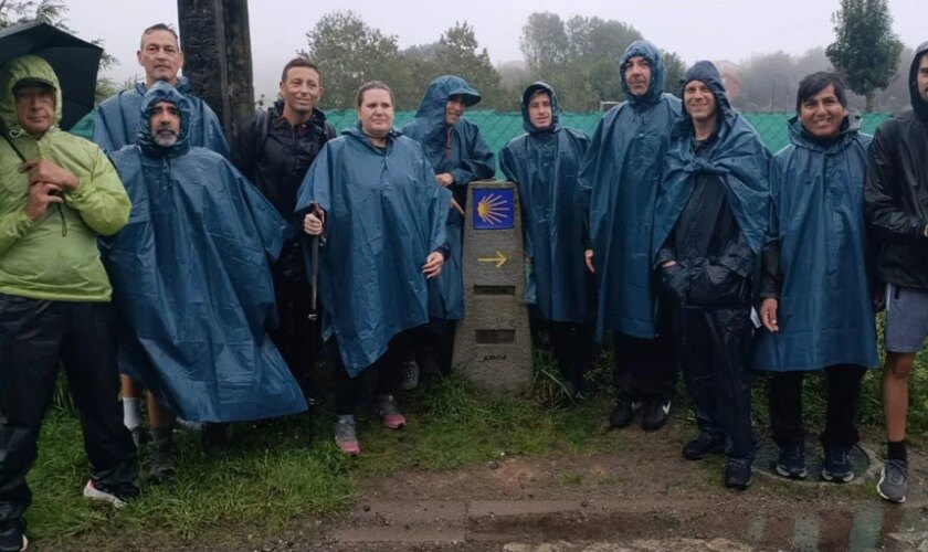 El «camino de reinserción» de seis presos de Sevilla II que han hecho el Camino de Santiago