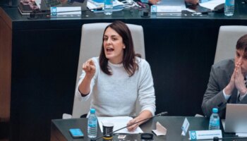 El caso Errejón eleva la guerra en el Pleno con el «feminismo» como ariete