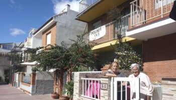 El último barrio de pescadores de Málaga tiene 570 casas 'ilegales'