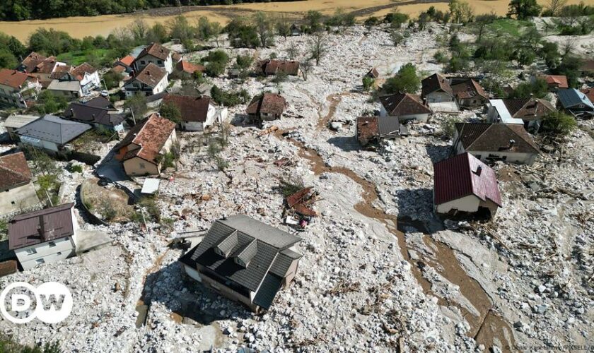 Erdrutsche und Überschwemmungen suchen Bosnien heim