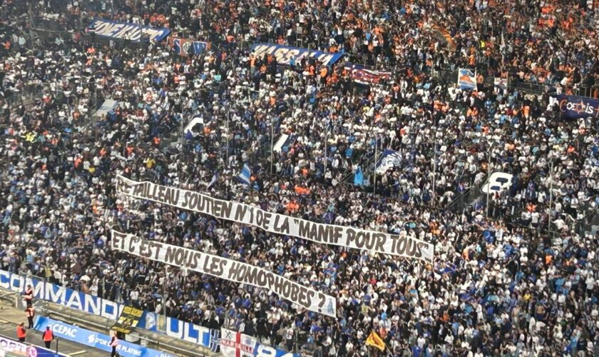 « Et c’est nous les homophobes ? » : la banderole des supporters de l’OM contre Bruno Retailleau