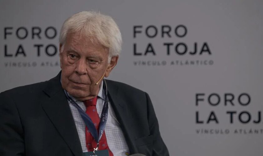 Felipe González, tras el desplante de Sánchez: «¿El Gobierno más progresista? Es una ofensa a la razón»