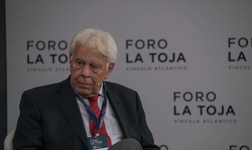 Felipe González: "¿El Gobierno más progresista? Es una ofensa a la razón. Es el más desigual en la redistribución"