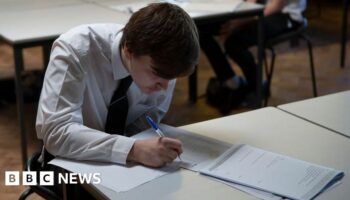 GCSE students to continue receiving Covid exam help